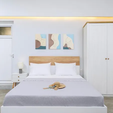 Jennifer شقة خْريسيا أموذيا