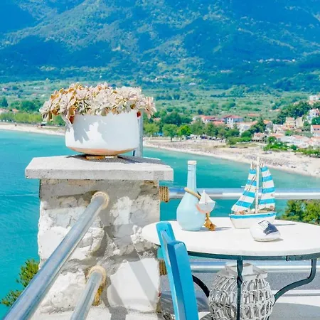 Jennifer شقة خْريسيا أموذيا